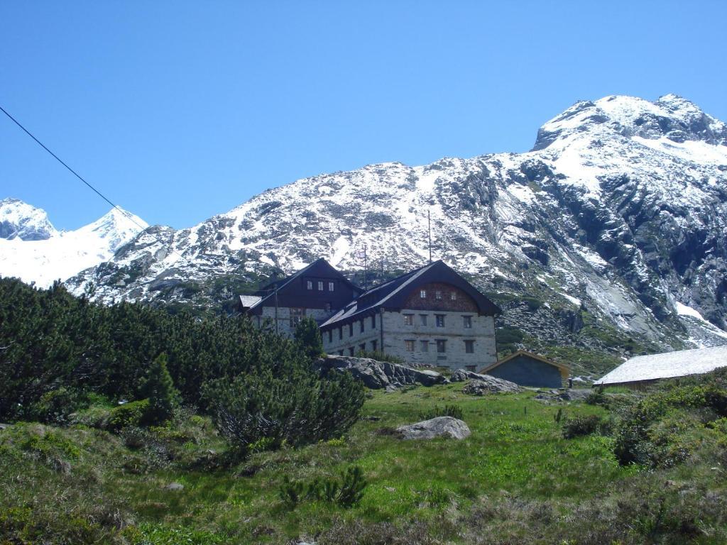 Gastehaus Rieser Hotel Ried im Zillertal Exterior foto