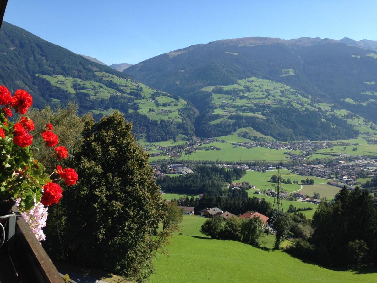 Gastehaus Rieser Hotel Ried im Zillertal Exterior foto